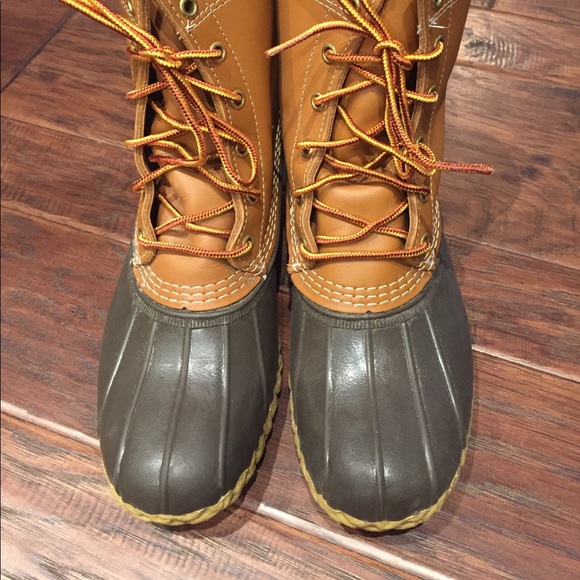 L.L. Bean Shoes - LLBean Boot. Youth size 6 M ( 8 M Women’s )